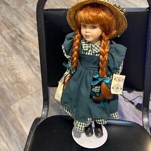 Anne of Green Gables Treasury Edition Porcelain Doll in green gingham 2 pc.dress